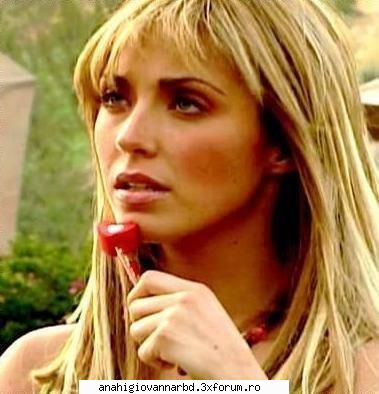 :) anahi in rebelde