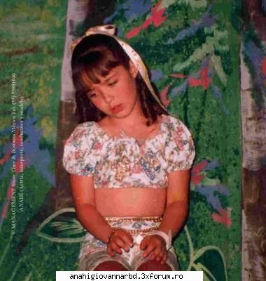 Anahi mica - aico avea 4 ani - Anahi