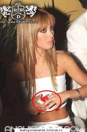 mie imi pare rau ca rbd am auzit ca anny s-a lasat de fumat si la fel si restu fumeaza! :) rbd